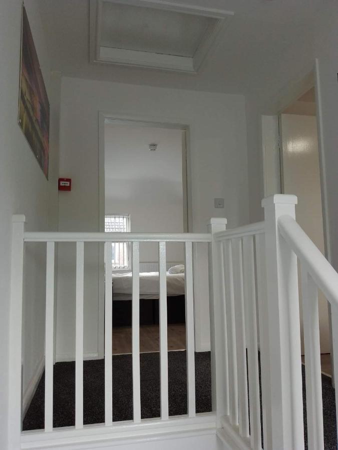 City Apartments Charles Street キングストン・アポン・ハル エクステリア 写真
